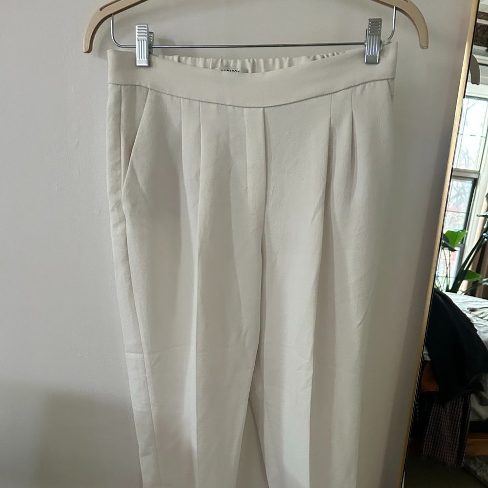 Aritzia Babaton White Pleated Cohen Linen Pull On Crepe Dress Pants (US 8)